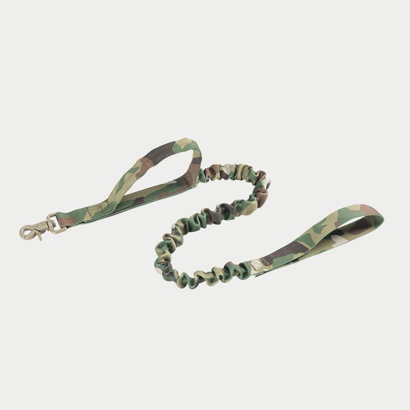 Camouflage color leash for large dogs, tactical design.