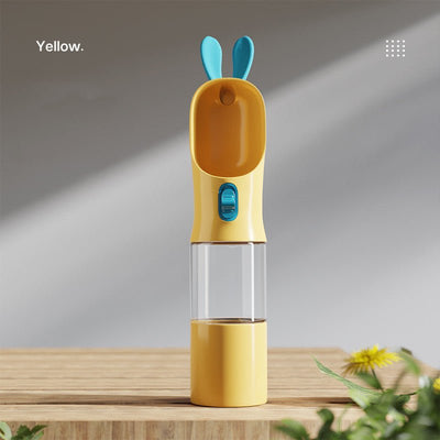 Yellow portable pet travel water bottle for pets, 400ML capacity, featuring PP+Silicone material.