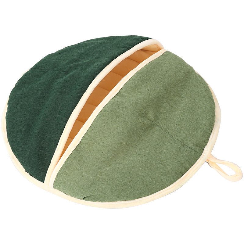 Semi enclosed pet nest in green, cotton and linen material, 55x60CM.