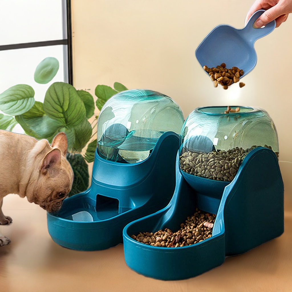 Automatic drinking fountain feeder for pets with large capacity and anti-overturning design.